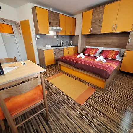 Apartmaji Paradiso 아파트