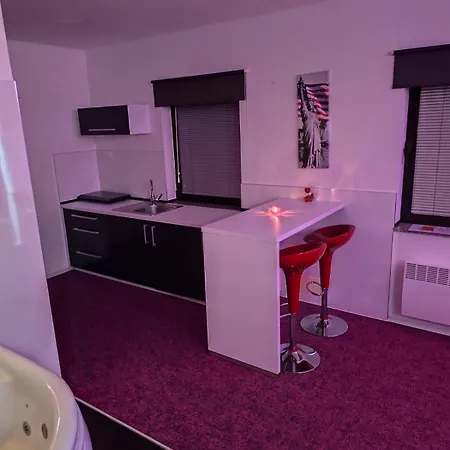 Apartman Apartmaji Paradiso *