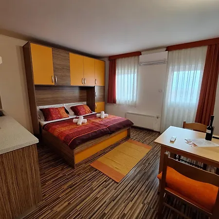 Apartmaji Paradiso