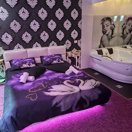 Apartmaji Paradiso *